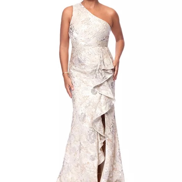 NWT: XSCAPE: One-Shoulder White cream JACQUARD formal Dress long sleeveless sz10 - Picture 1 of 6